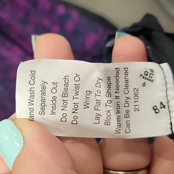 Nwt CAbi Heart of Love Racerback Tank purple & gray size Small - Picture 9 of 9